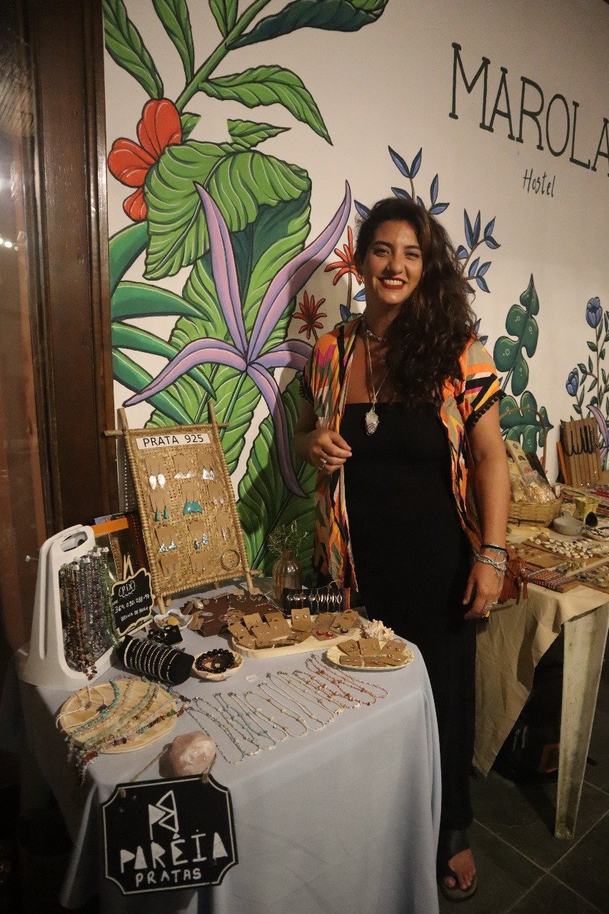bruna-stand-pareia-pratas